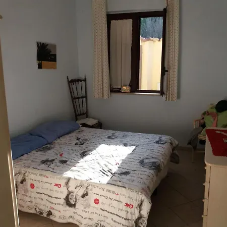 Rosi San Leone